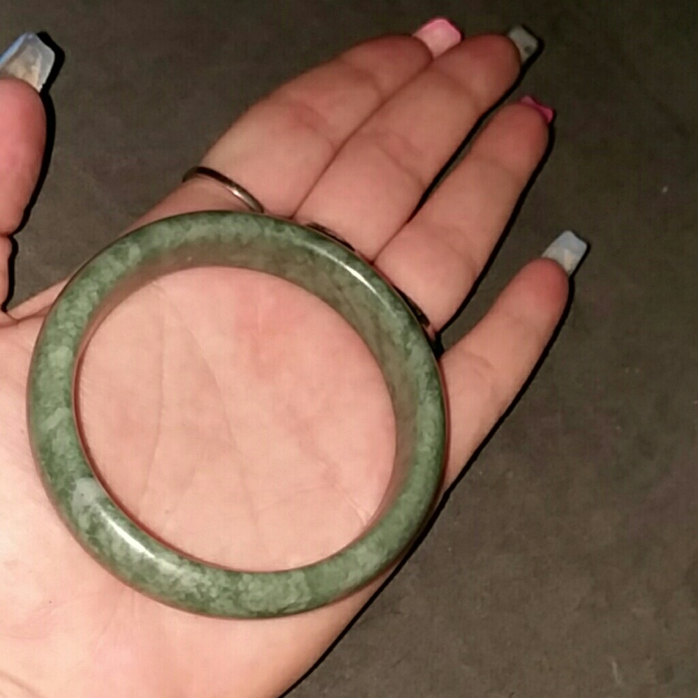 Jade bracelet - Picture 3 of 4
